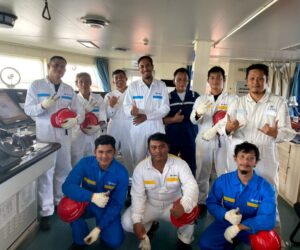 crew gallery (15) crew gallery (15)